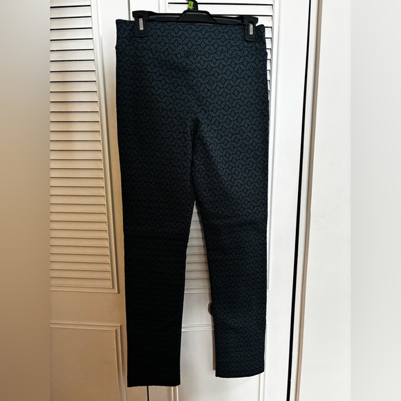 Margaret M Pants - Margaret M Slimming Pants Sz M